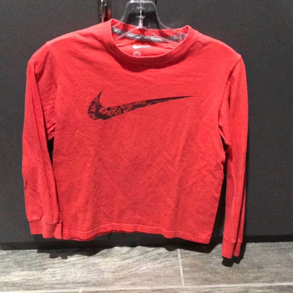Boys Nike long sleeve